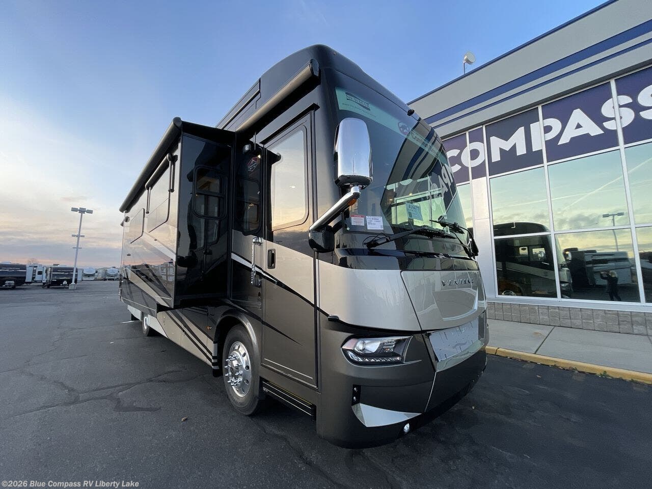 2025 Ventana 3512 by Newmar from Blue Compass RV Liberty Lake in Liberty Lake, Washington