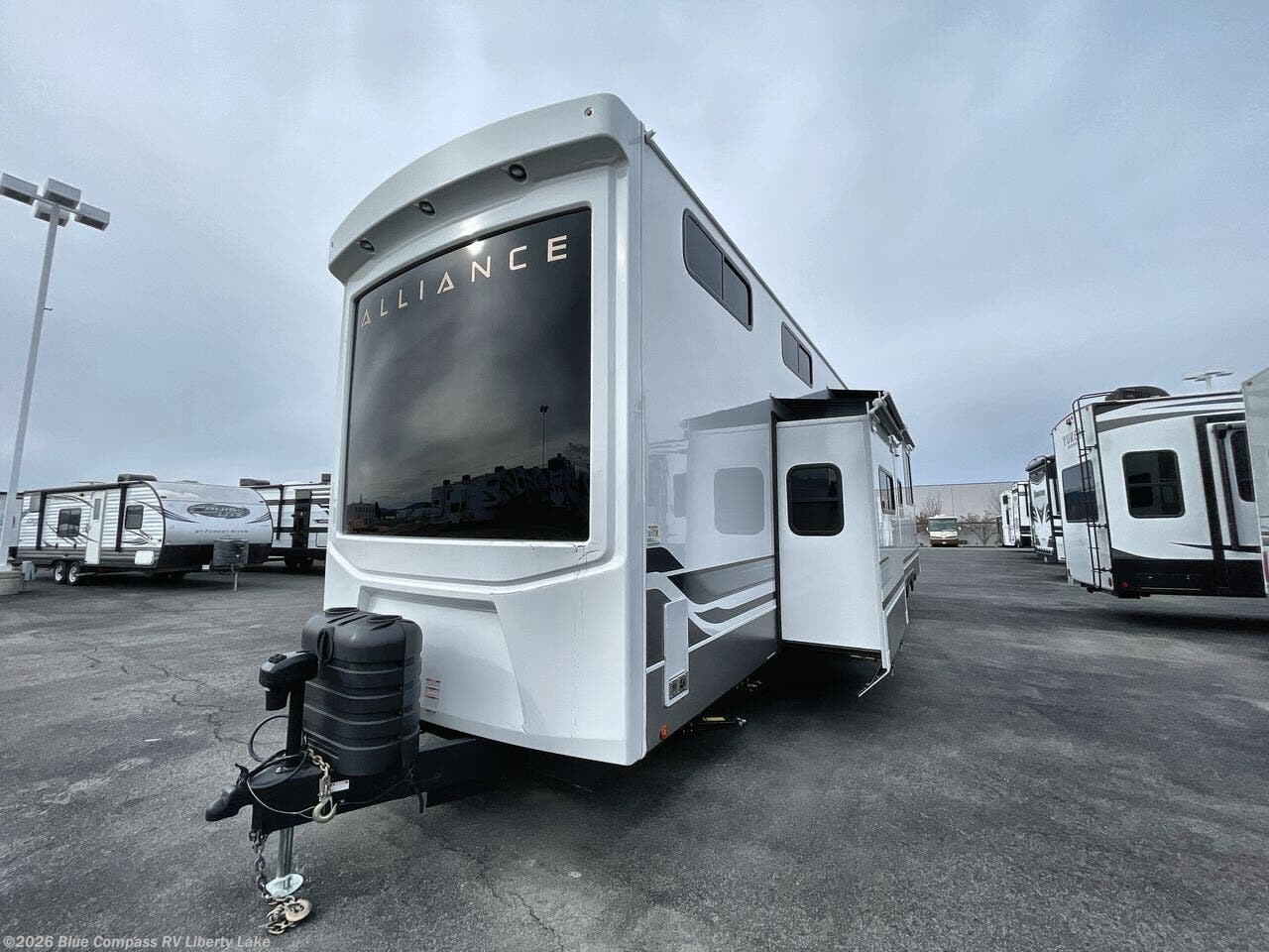 Used 2025 Alliance RV Benchmark 44LFT available in Liberty Lake, Washington