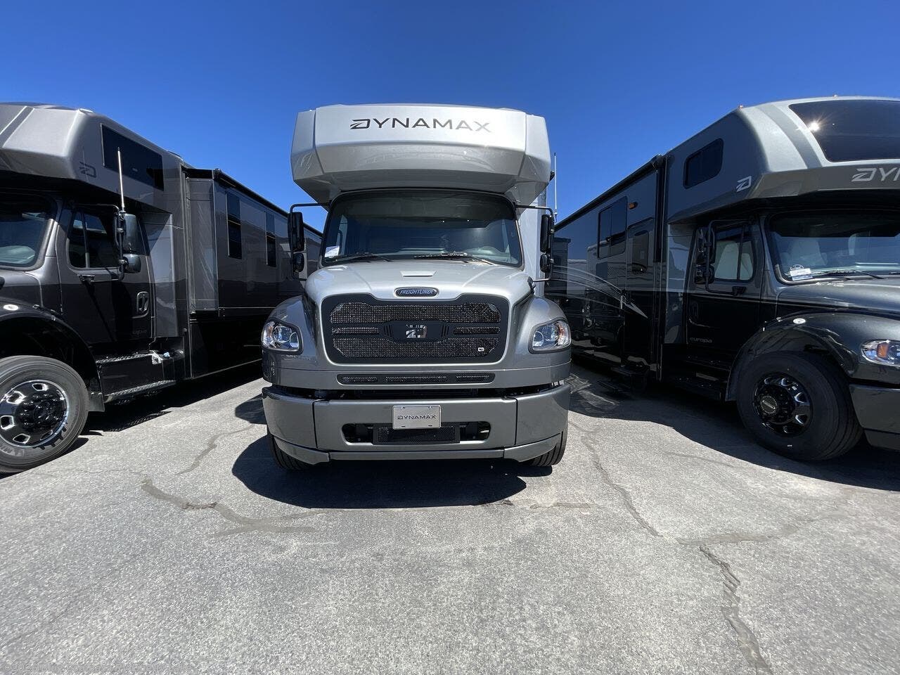 New 2027 Dynamax Corp Europa 32KD available in Liberty Lake, Washington