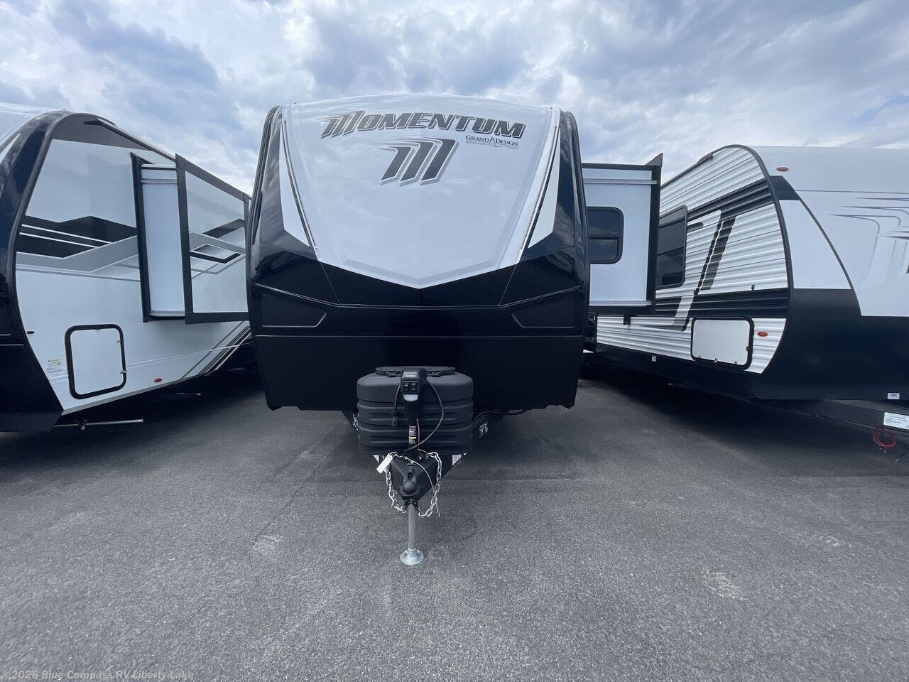 2027 Momentum G-Class 31G by Grand Design from Blue Compass RV Liberty Lake in Liberty Lake, Washington