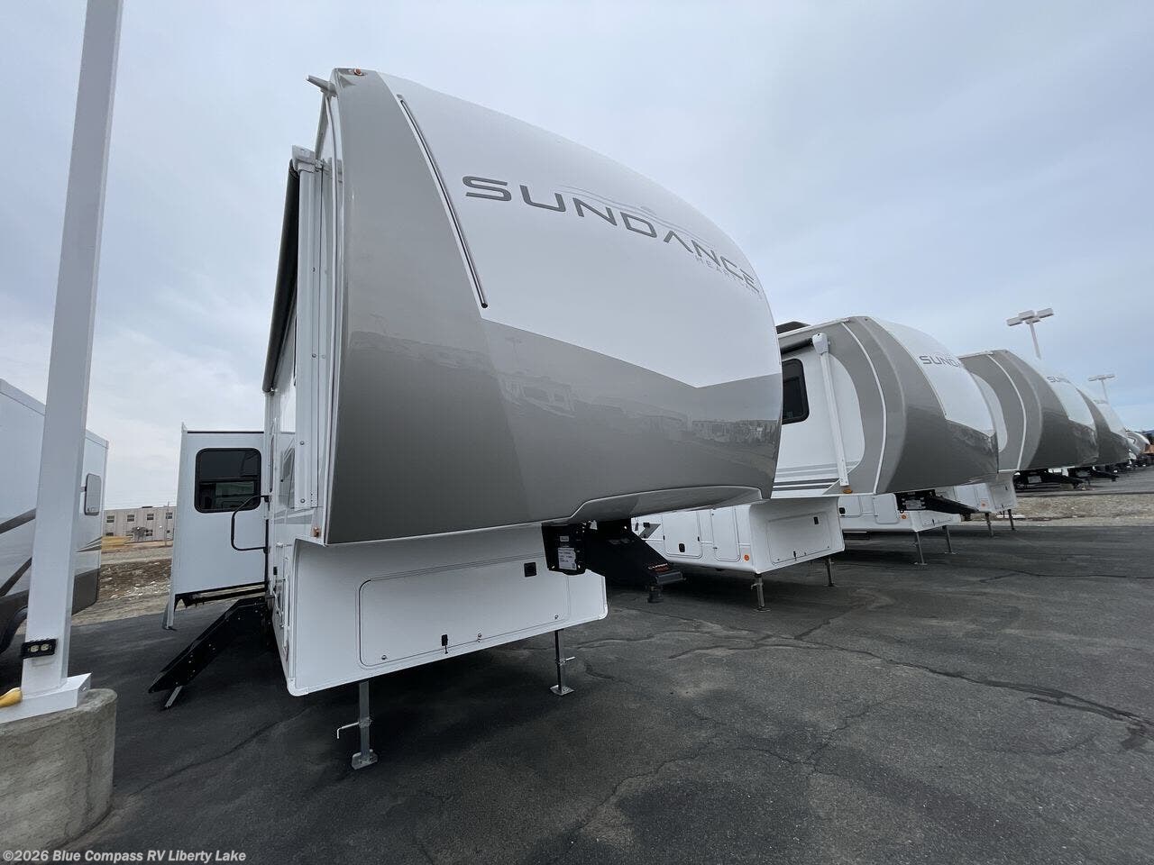 2027 Sundance 31RL by Heartland from Blue Compass RV Liberty Lake in Liberty Lake, Washington
