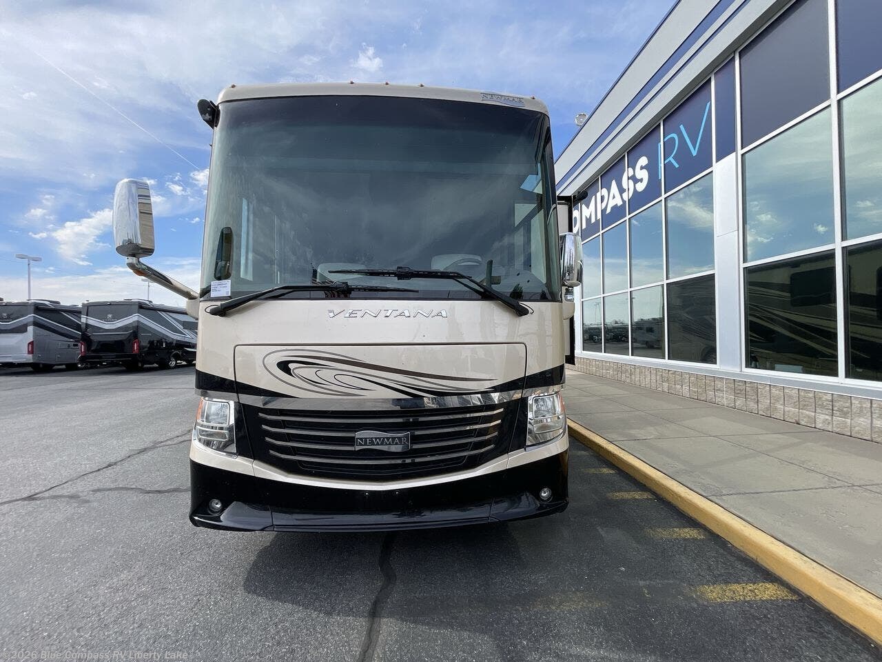 Used 2018 Newmar Ventana 4037 available in Liberty Lake, Washington