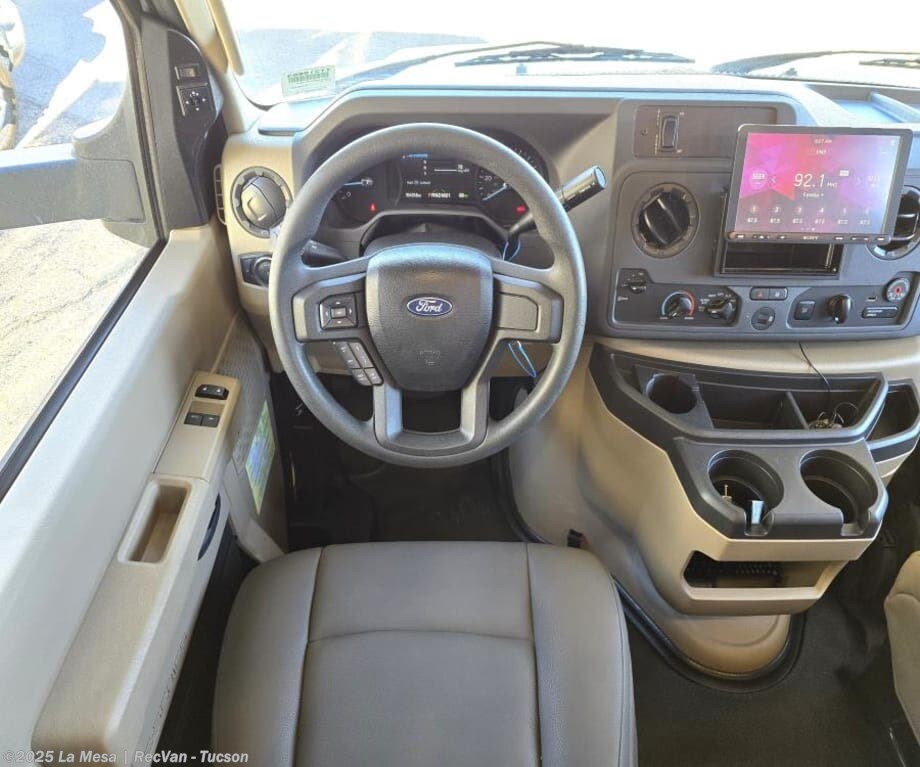 2023 Winnebago Minnie Winnie 26T - Used Class C For Sale by La Mesa | RecVan - Tucson in Tucson, Arizona