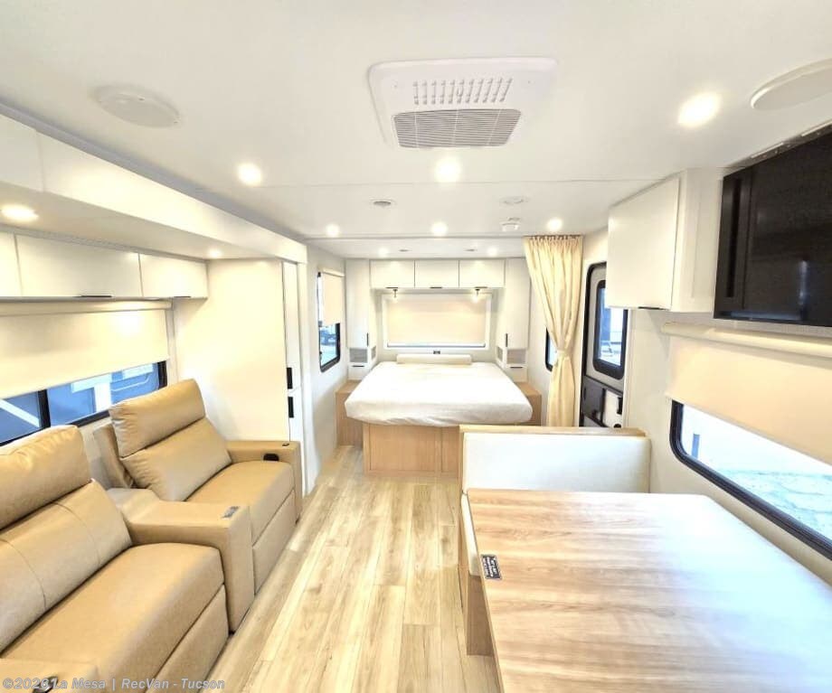 2026 Winnebago Thrive 22MLS - New Travel Trailer For Sale by La Mesa | RecVan - Tucson in Tucson, Arizona