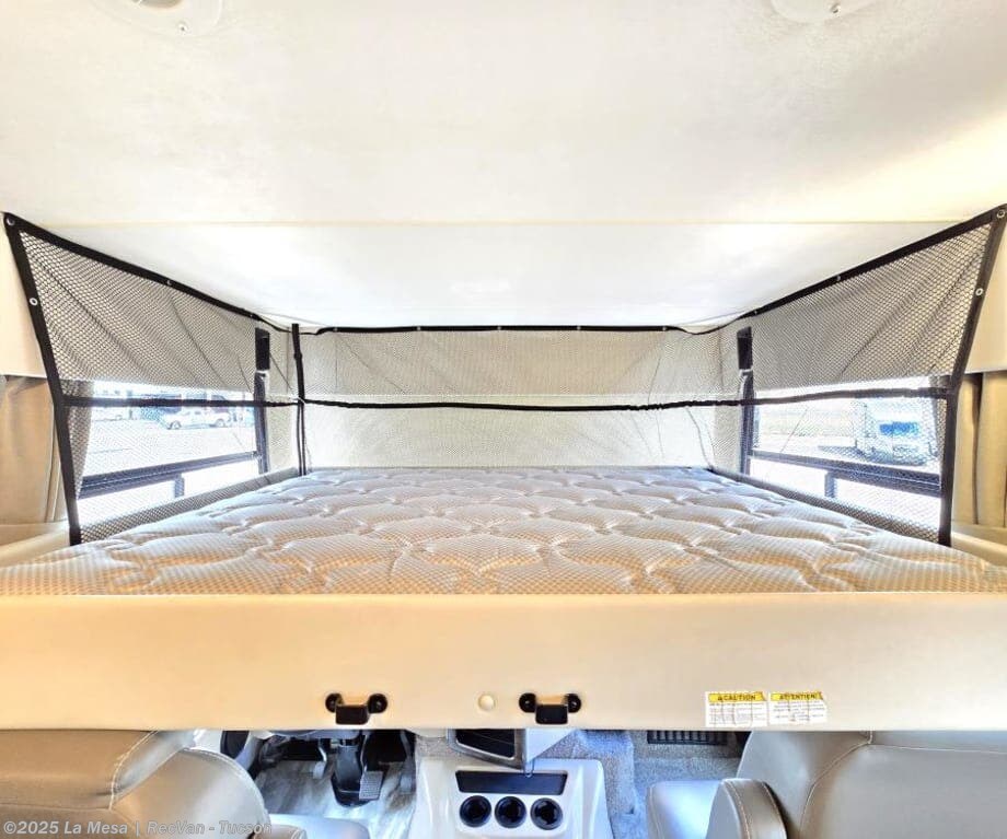 Used 2022 Thor Motor Coach Windsport 31C available in Tucson, Arizona