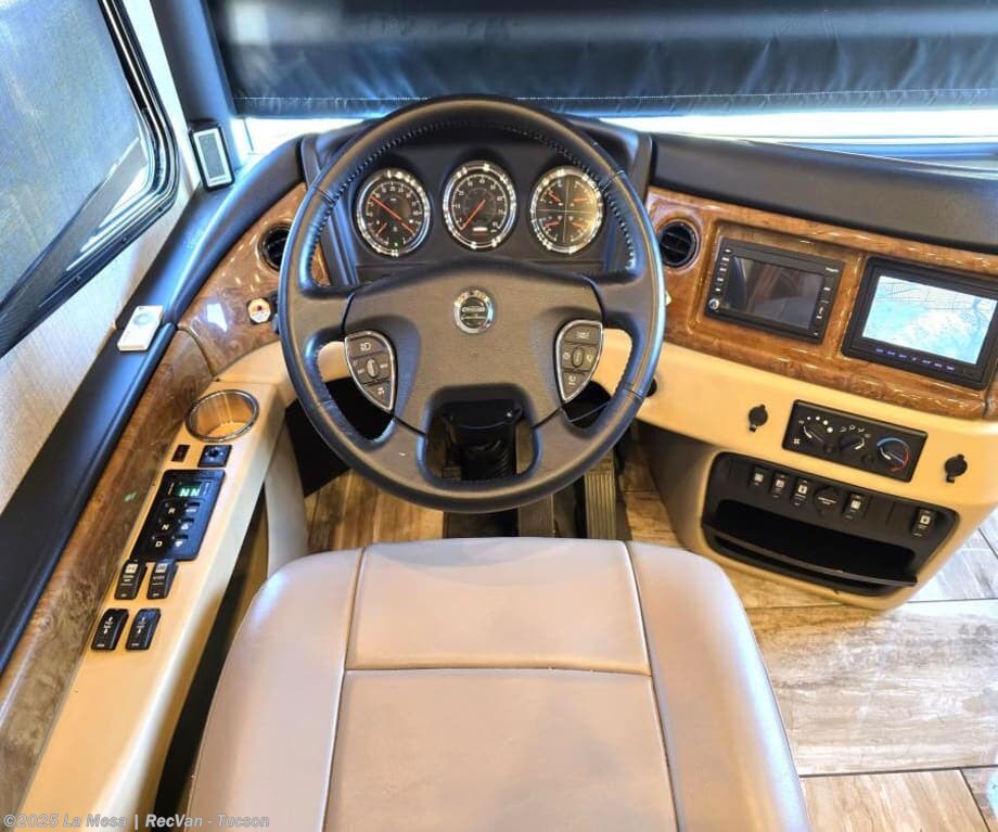 2017 Fleetwood Discovery 40E LXE - Used Class A For Sale by La Mesa | RecVan - Tucson in Tucson, Arizona