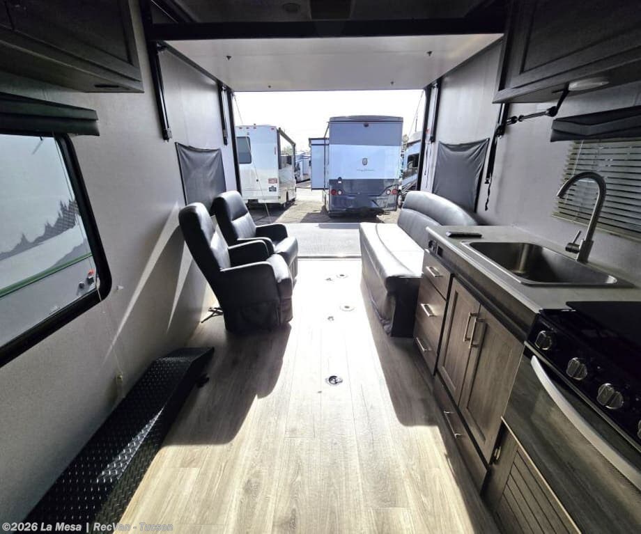 2021 Blazen 2414 by Genesis Supreme from La Mesa | RecVan - Tucson in Tucson, Arizona