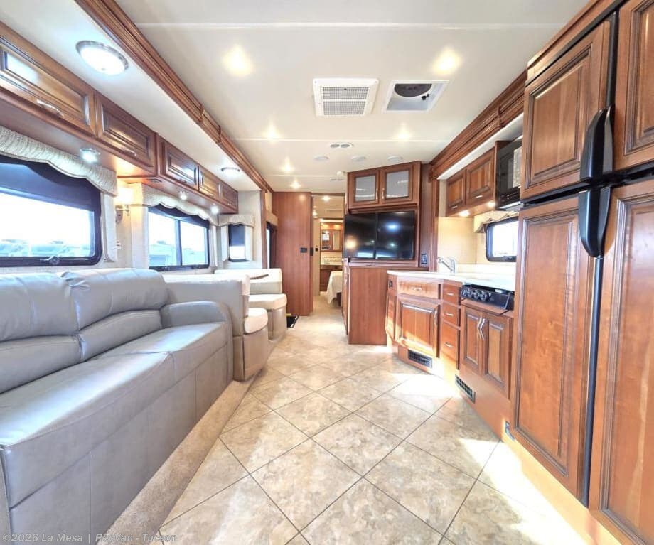 Used 2016 Holiday Rambler Vacationer 36DB available in Tucson, Arizona