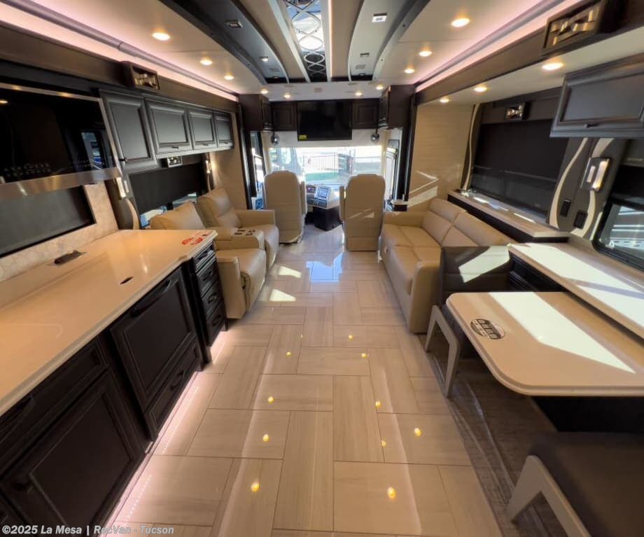 New 2026 Tiffin Phaeton 40IH available in Tucson, Arizona