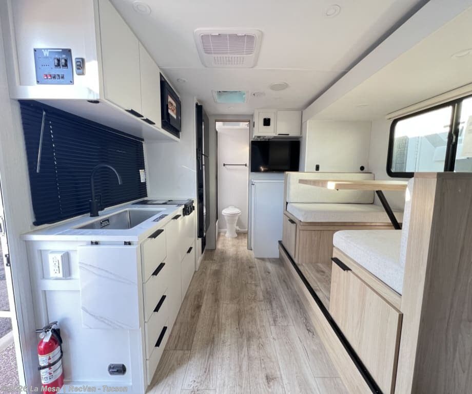 New 2026 Winnebago MICRO MINNIE-TT 2108FBS available in Tucson, Arizona