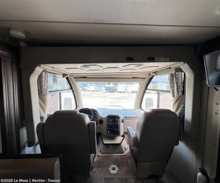 2017 Vegas 25.4 by Thor Motor Coach from La Mesa | RecVan - Tucson in Tucson, Arizona