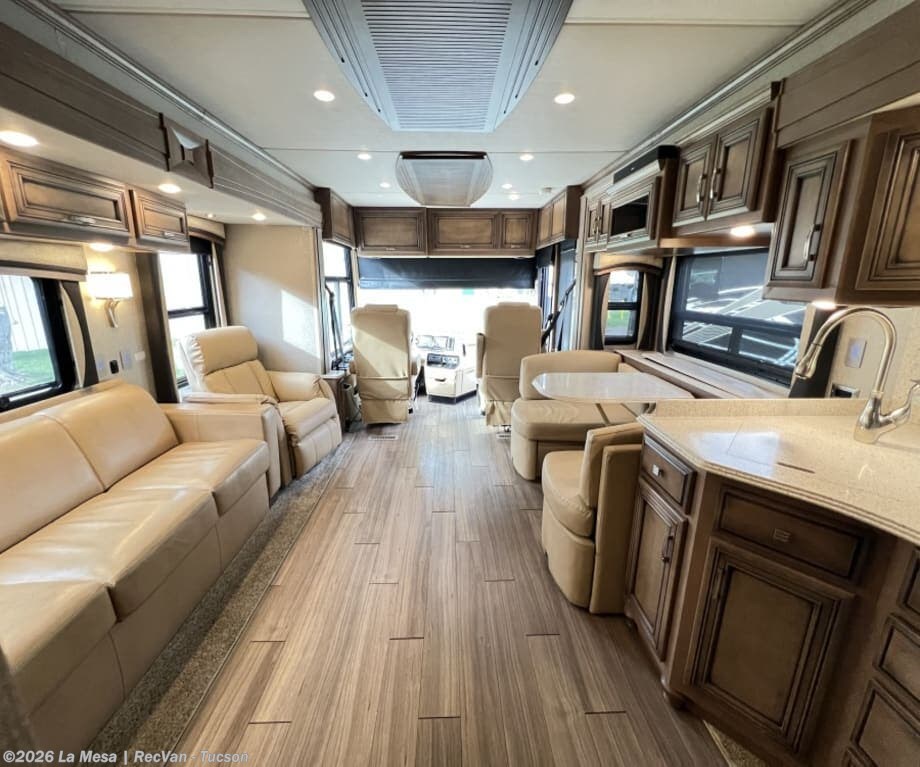 2019 Ventana LE 3412 by Newmar from La Mesa | RecVan - Tucson in Tucson, Arizona