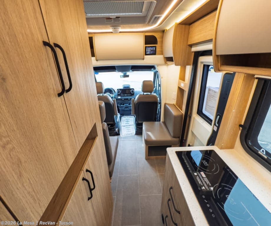 New 2026 Leisure Travel Unity U24TBX available in Tucson, Arizona