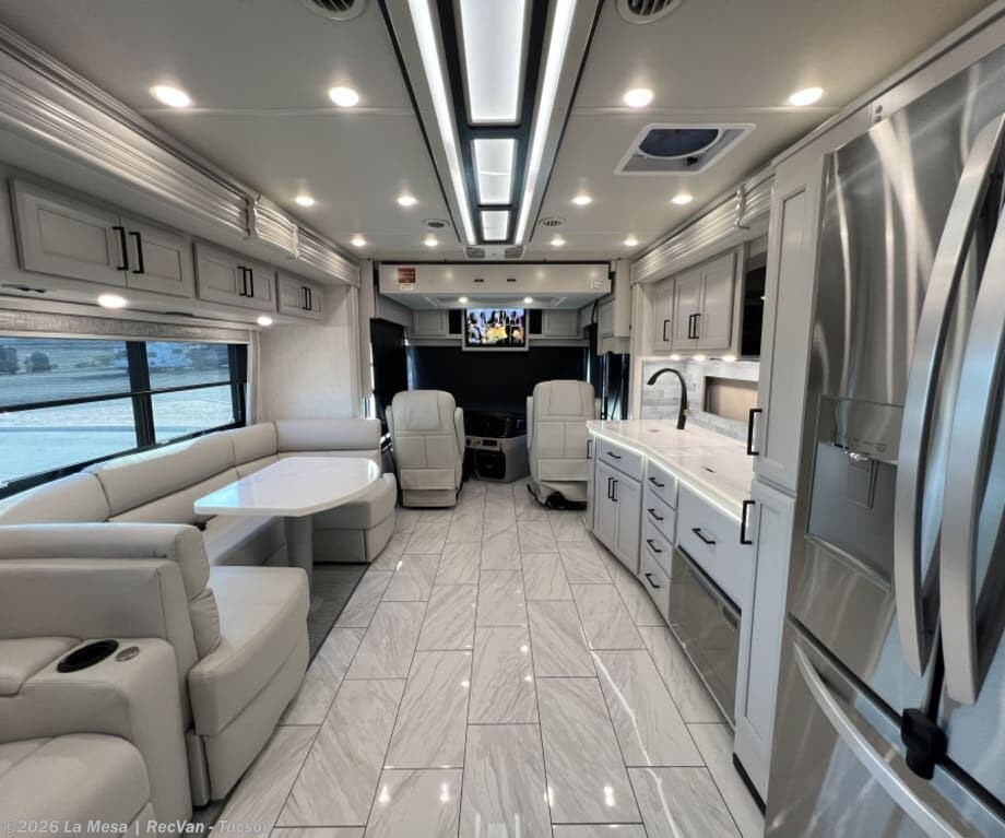 2027 Discovery 38K by Fleetwood from La Mesa | RecVan - Tucson in Tucson, Arizona