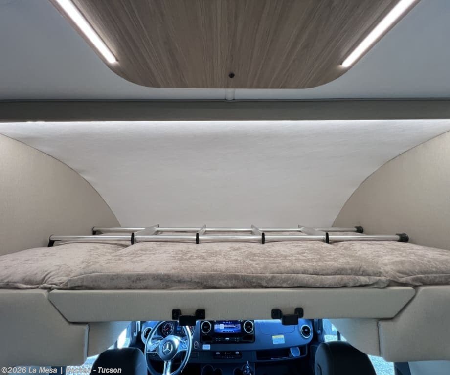 New 2027 Tiffin Wayfarer 25XLW available in Tucson, Arizona