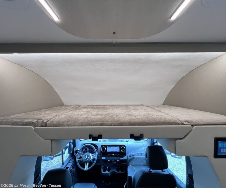 New 2027 Tiffin Wayfarer 25RW available in Tucson, Arizona