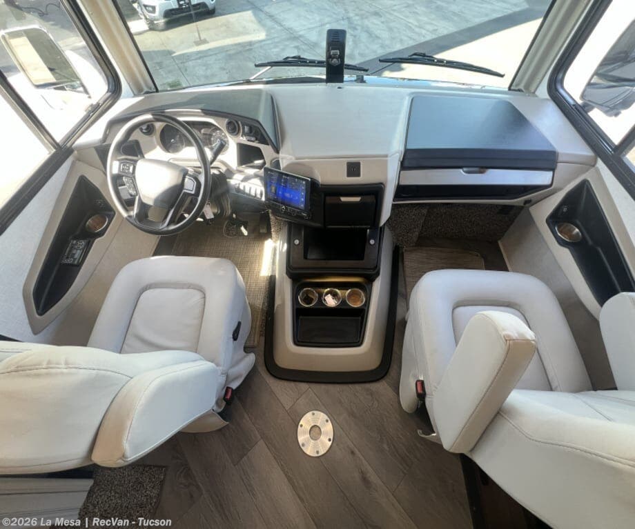 2024 Fleetwood Bounder 35K - Used Class A For Sale by La Mesa | RecVan - Tucson in Tucson, Arizona