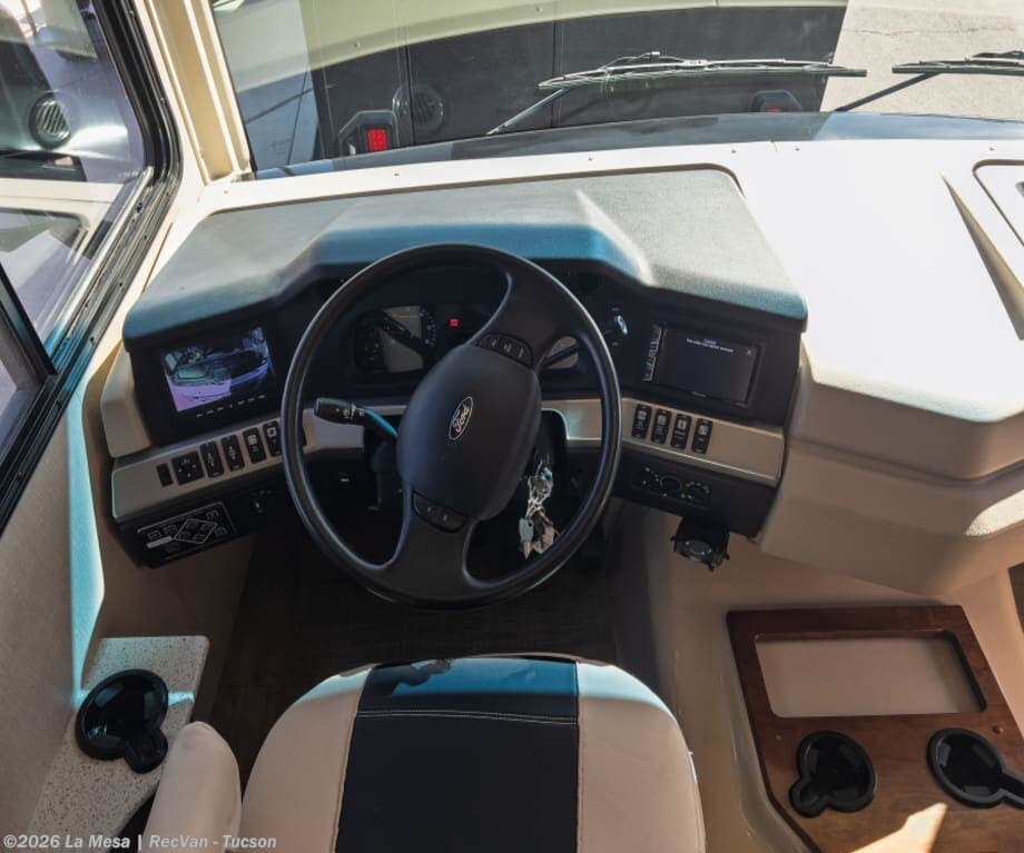 2018 Fleetwood Bounder 35K - Used Class A For Sale by La Mesa | RecVan - Tucson in Tucson, Arizona
