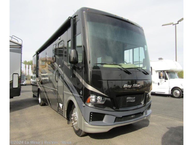 Used 2020 Newmar Bay Star 3312 available in Mesa, Arizona