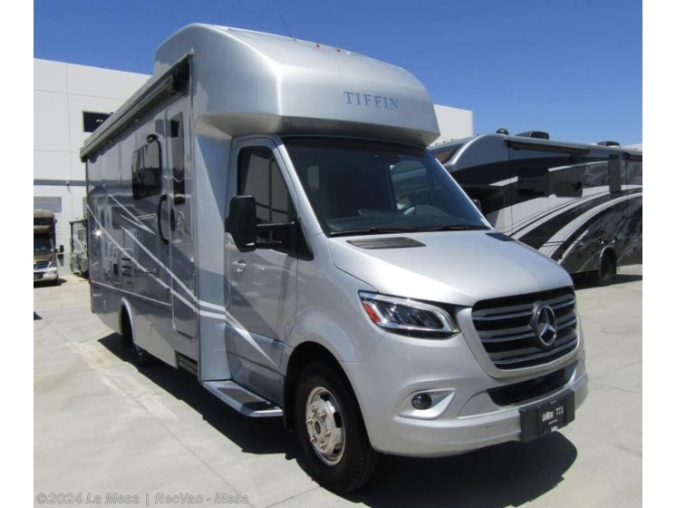 Used 2022 Tiffin Wayfarer 25RW available in Mesa, Arizona