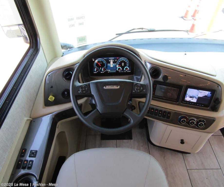 2025 Tiffin Byway 38CL RV for Sale in Mesa, AZ 85215 VN204157 RVUSA