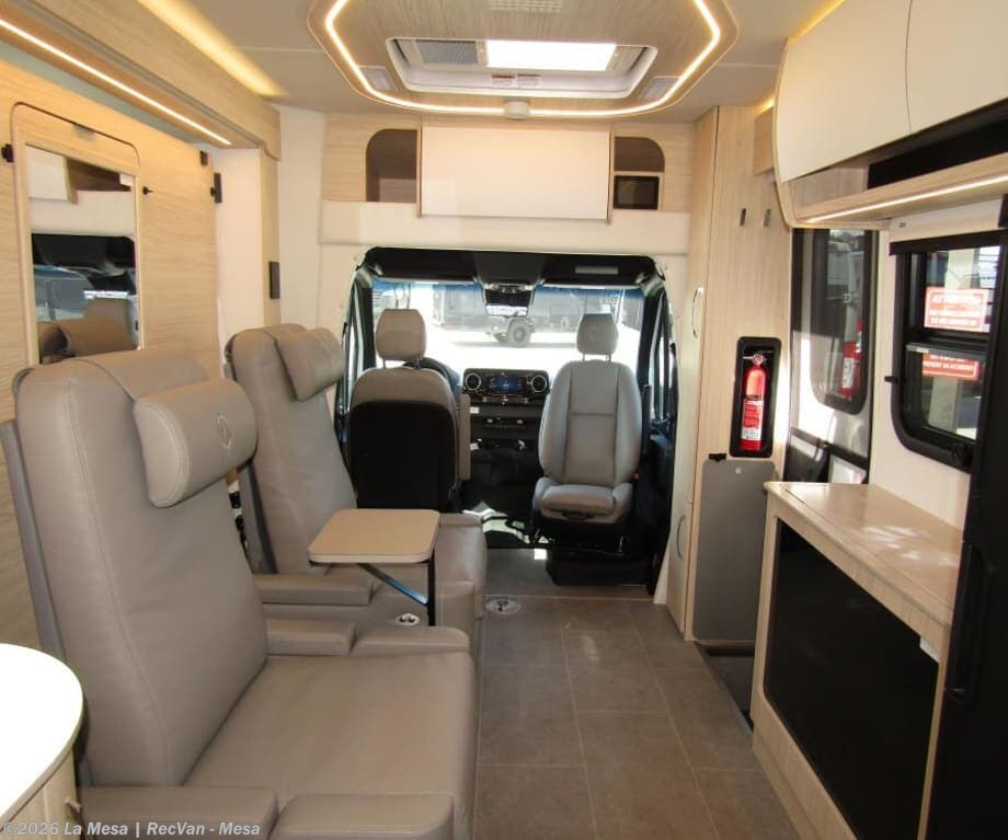 2024 Leisure Travel Unity 24MB RV for Sale in Mesa, AZ 85215 | DP211735 ...