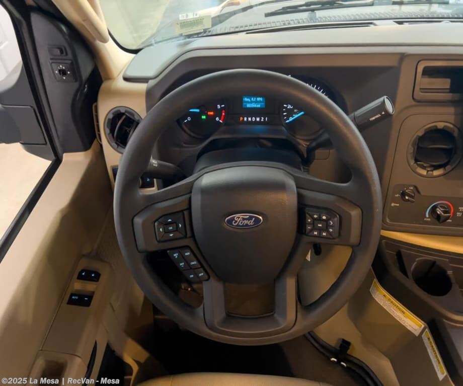 2026 Chateau 28Z-PP by Thor Motor Coach from La Mesa | RecVan - Mesa in Mesa, Arizona