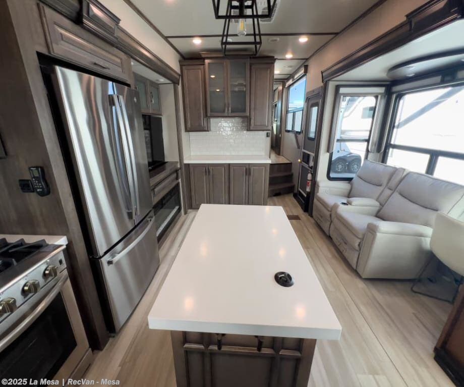 2022 Solitude 280RK by Grand Design from La Mesa | RecVan - Mesa in Mesa, Arizona