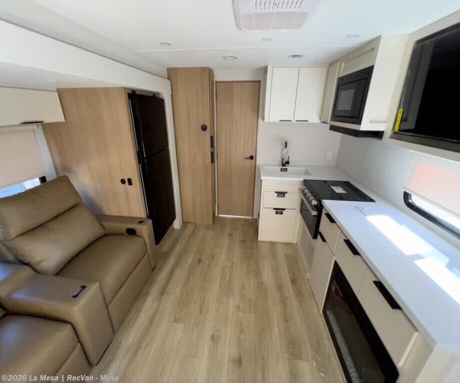 New 2026 Winnebago Thrive 25RLS available in Mesa, Arizona