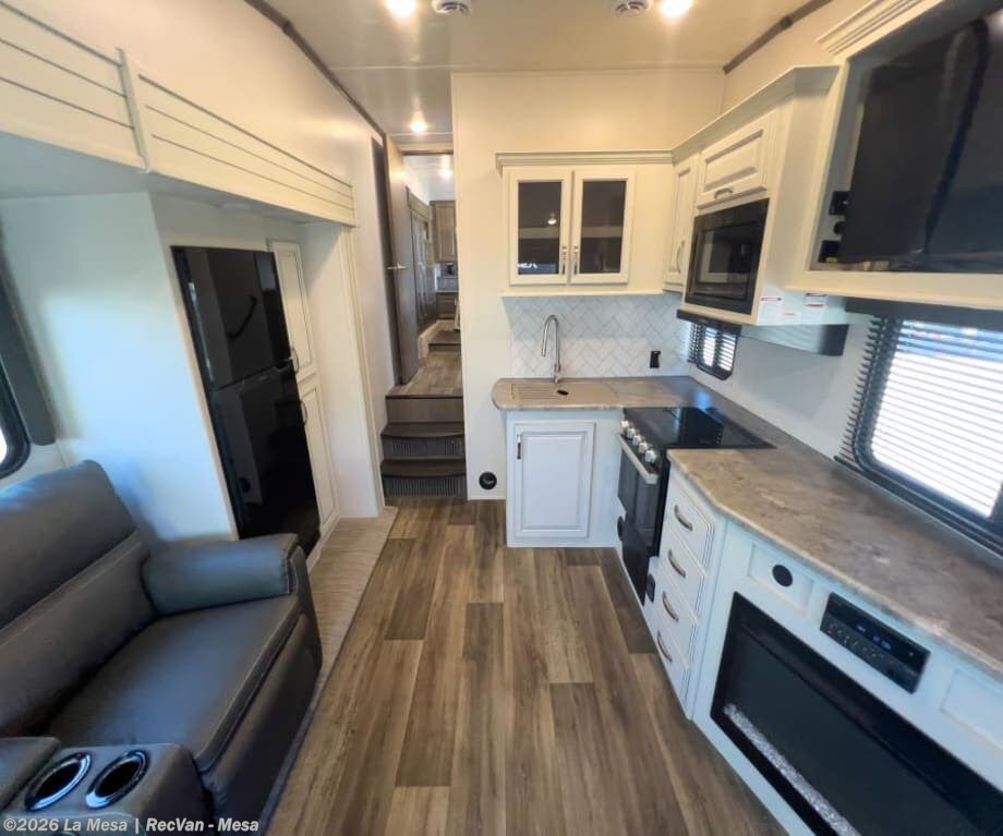 Used 2023 Keystone Cougar 24RDS available in Mesa, Arizona