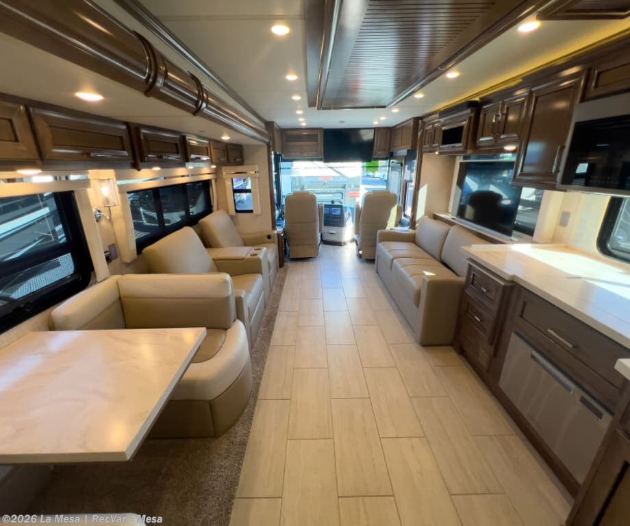 Used 2024 Newmar Ventana 4369 available in Mesa, Arizona