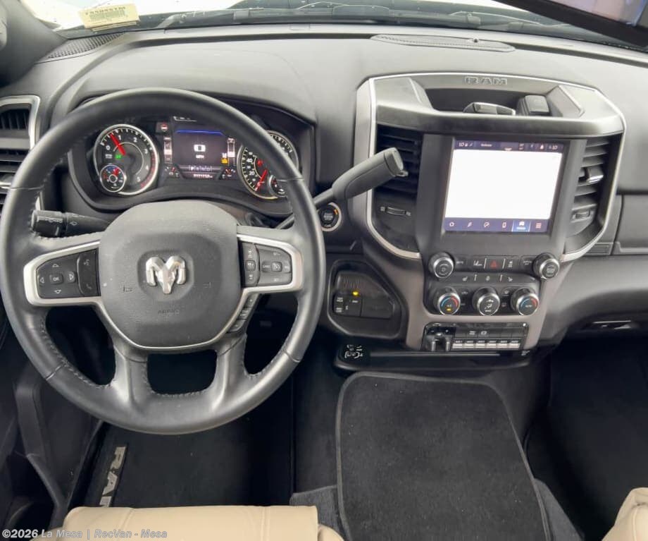 2024 Winnebago ISATA SERIES 5 34DS-4X4 - Used Class C For Sale by La Mesa | RecVan - Mesa in Mesa, Arizona