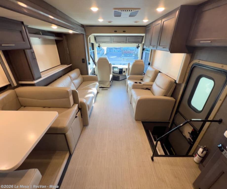 2021 Palazzo 37.4 by Thor Motor Coach from La Mesa | RecVan - Mesa in Mesa, Arizona