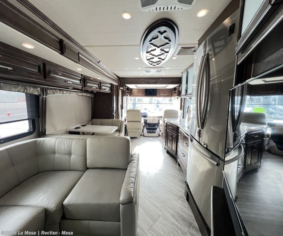 2021 Southwind 34C by Fleetwood from La Mesa | RecVan - Mesa in Mesa, Arizona