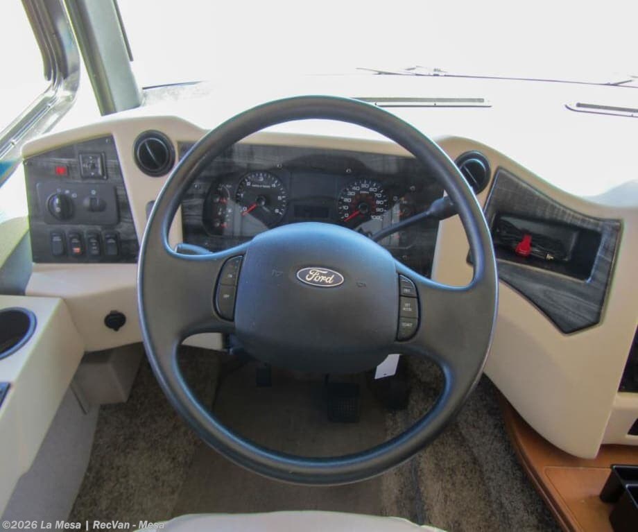 2018 Bay Star 3113 by Newmar from La Mesa | RecVan - Mesa in Mesa, Arizona