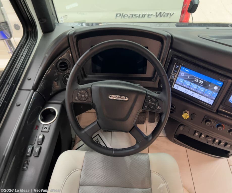 2026 Discovery LXE 40M-LXE by Fleetwood from La Mesa | RecVan - Mesa in Mesa, Arizona