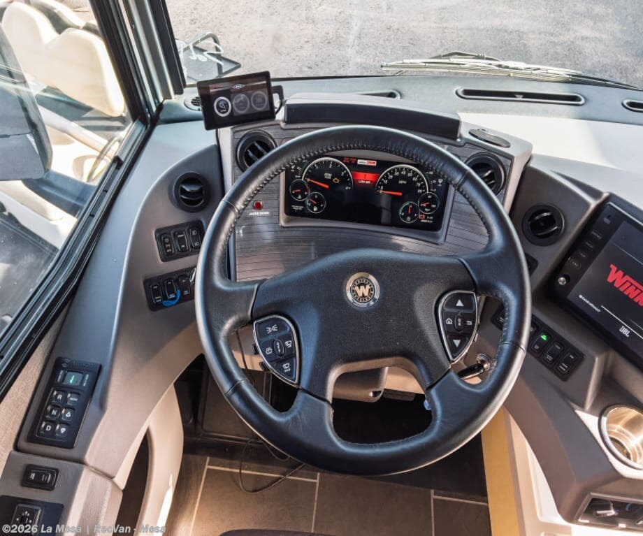 2020 Horizon 42Q by Winnebago from La Mesa | RecVan - Mesa in Mesa, Arizona