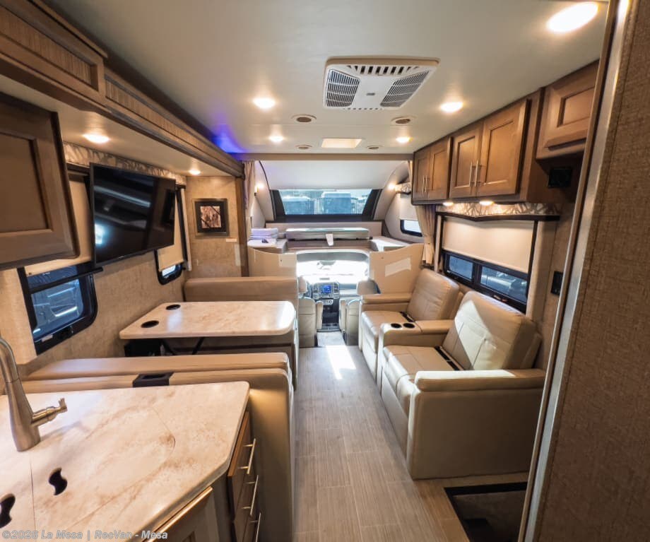 Used 2022 Thor Motor Coach Magnitude XG32 available in Mesa, Arizona
