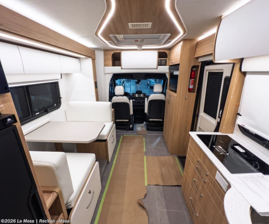 New 2027 Leisure Travel Unity U24CB available in Mesa, Arizona