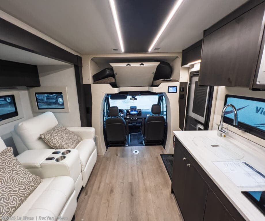 New 2027 Tiffin Wayfarer 25PW available in Mesa, Arizona