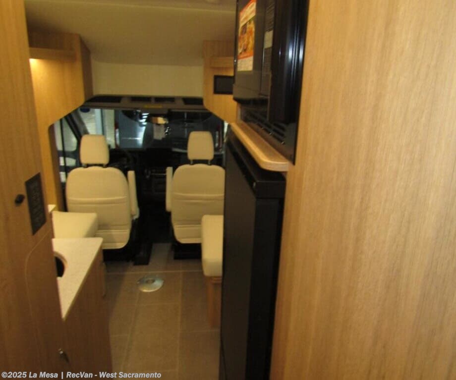 2026 Wonder W24RTB by Leisure Travel from La Mesa | RecVan - West Sacramento in West Sacramento, California
