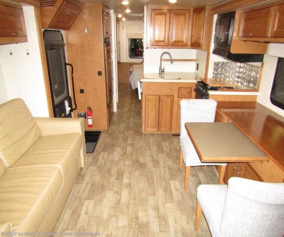 Used 2018 Winnebago Vista LX 30T available in West Sacramento, California