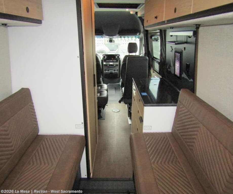 New 2025 Storyteller Overland CREW MODE CREW-AWD available in West Sacramento, California