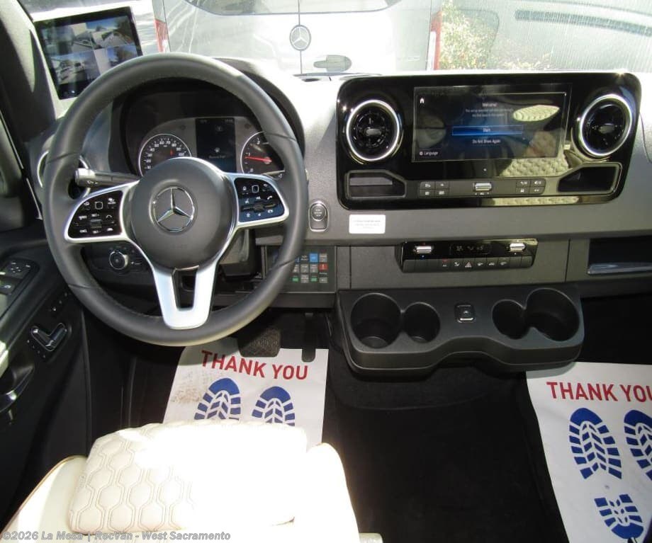2025 Heritage MD2-HER-AWD by Midwest from La Mesa | RecVan - West Sacramento in West Sacramento, California