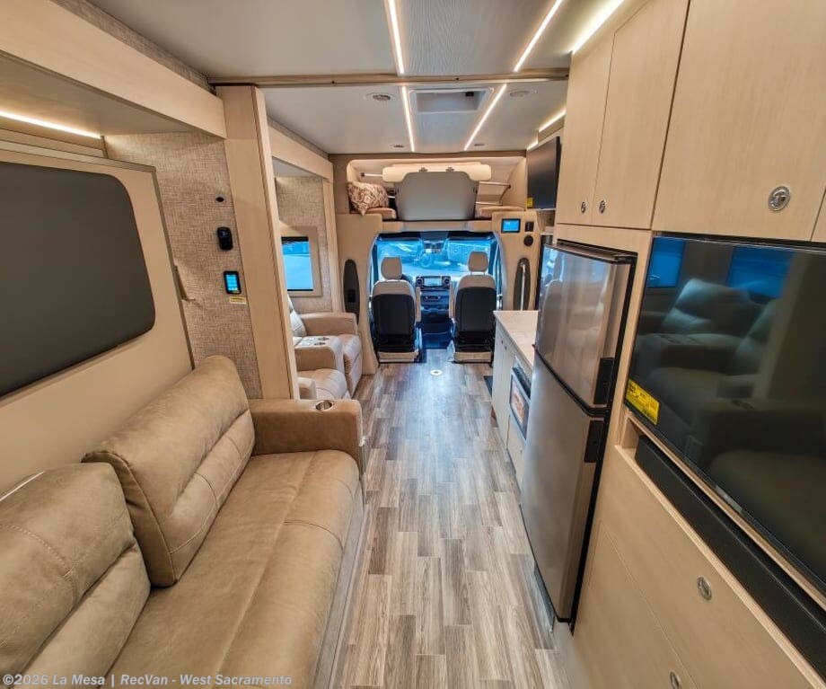 New 2026 Tiffin Wayfarer 25XRW available in West Sacramento, California