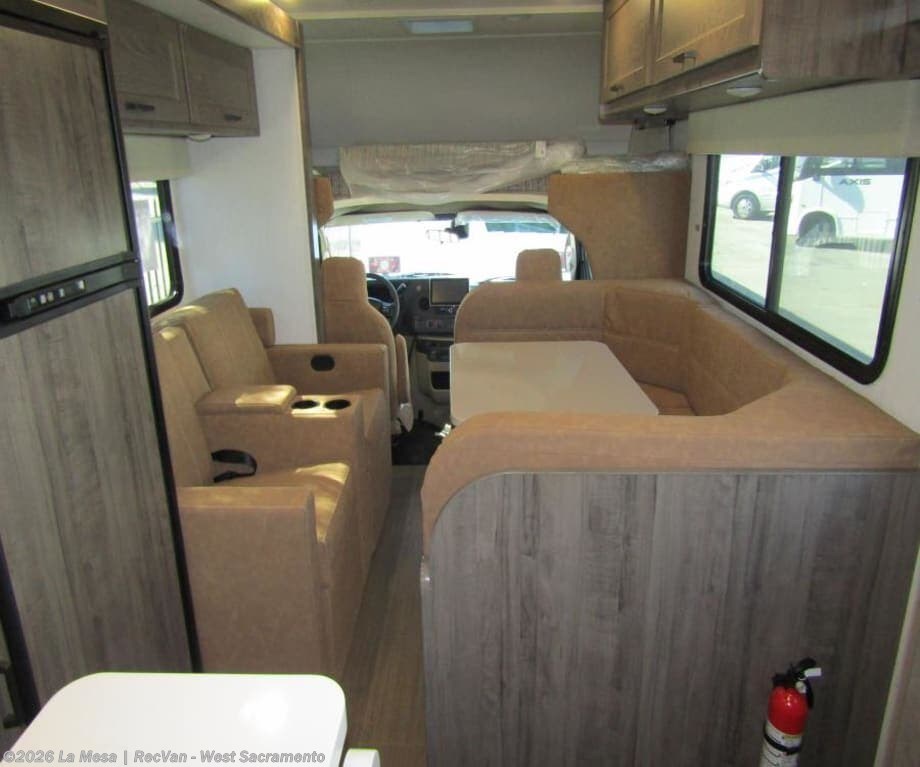 2026 Minnie Winnie WF326NP by Winnebago from La Mesa | RecVan - West Sacramento in West Sacramento, California