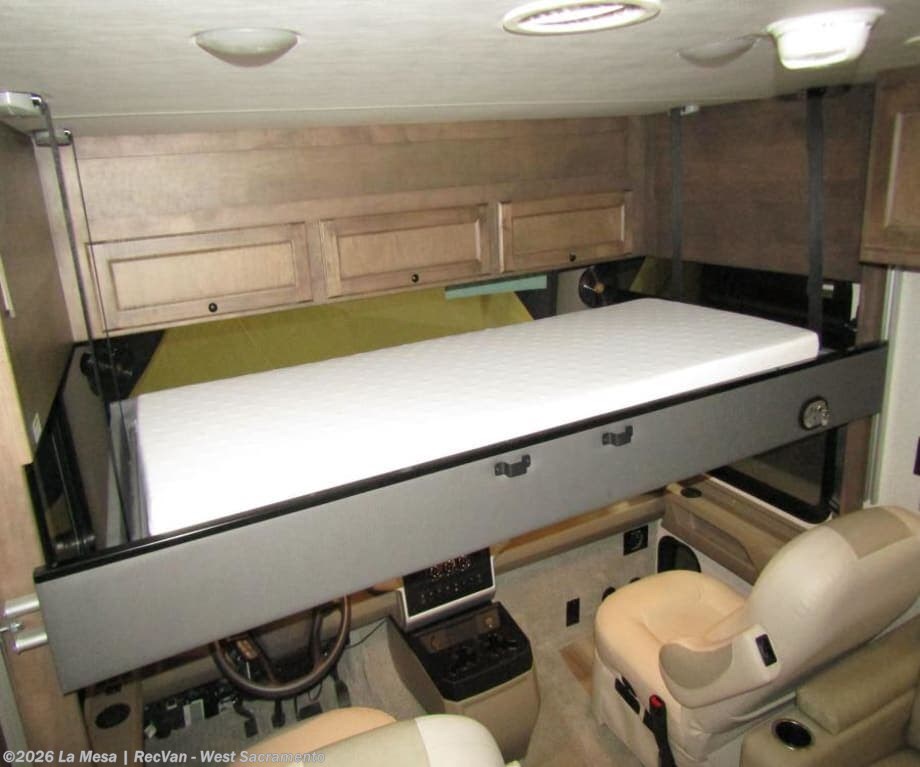 New 2026 Tiffin Allegro 29NA available in West Sacramento, California