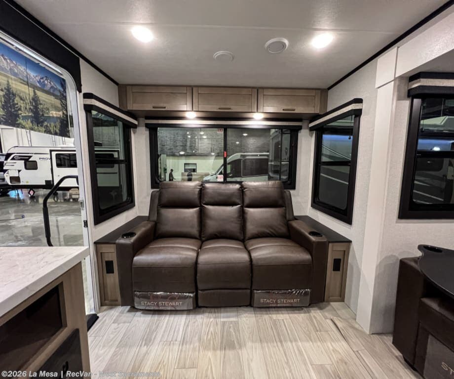 2026 Heartland North Trail 260MK - New Travel Trailer For Sale by La Mesa | RecVan - West Sacramento in West Sacramento, California
