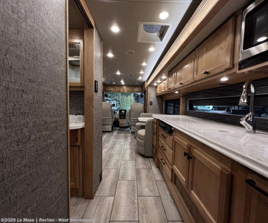 Used 2021 Tiffin BREEZE 31BR available in West Sacramento, California
