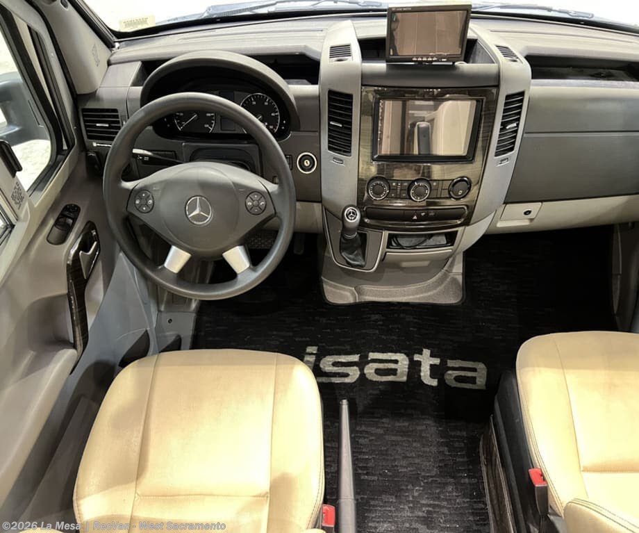 2020 Dynamax Corp ISATA 3 24FWM - Used Class C For Sale by La Mesa | RecVan - West Sacramento in West Sacramento, California